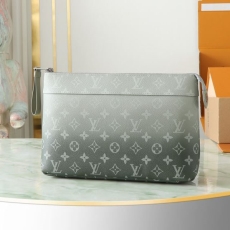 Louis Vuitton Clutch Bags